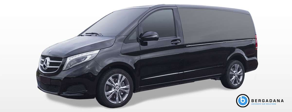 Carrozada a partir del nuevo furgón Vito Mercedes-Benz, el fúnebre Atys, va con motor eléctrico, esta preparado para llevar una o dos cajas y realizar a la vez ceremonias fúnebres o traslados. Este automóvil dispone de una autonomía media de 150Km.
